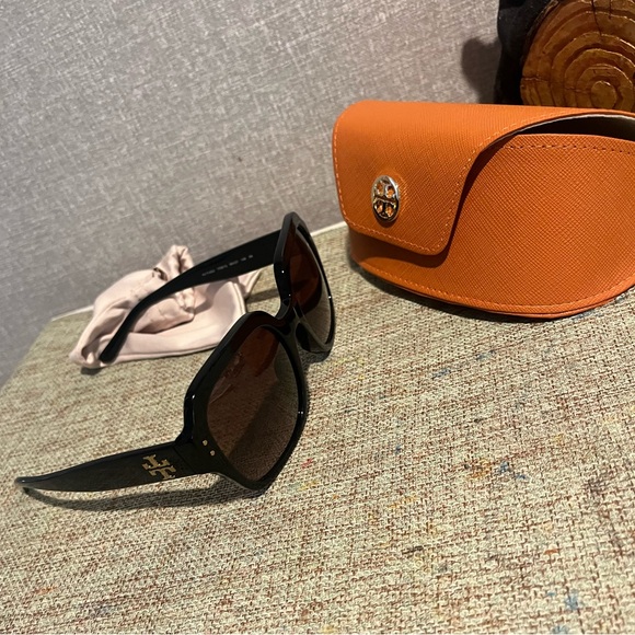 TORY BURCH
Women's Polarized Sunglasses, TY7143U - Picture 1 of 9